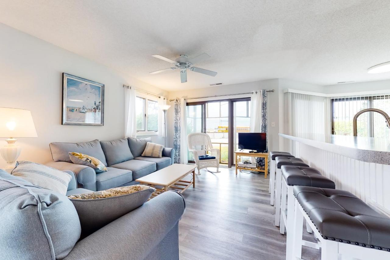 East Of The Sun --- 40026 E Sun Dr Unit 611 Apartment Фенвик Айлънд Екстериор снимка