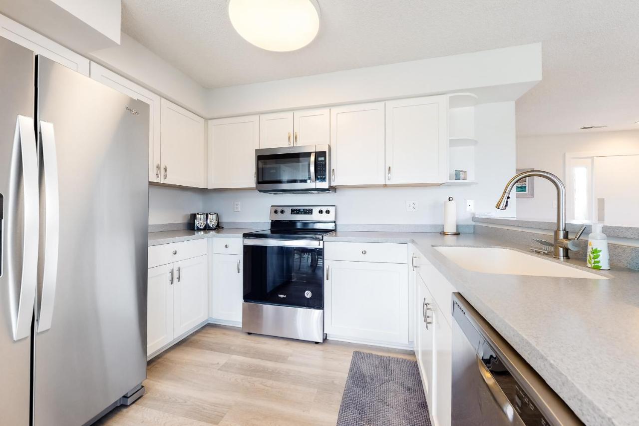 East Of The Sun --- 40026 E Sun Dr Unit 611 Apartment Фенвик Айлънд Екстериор снимка