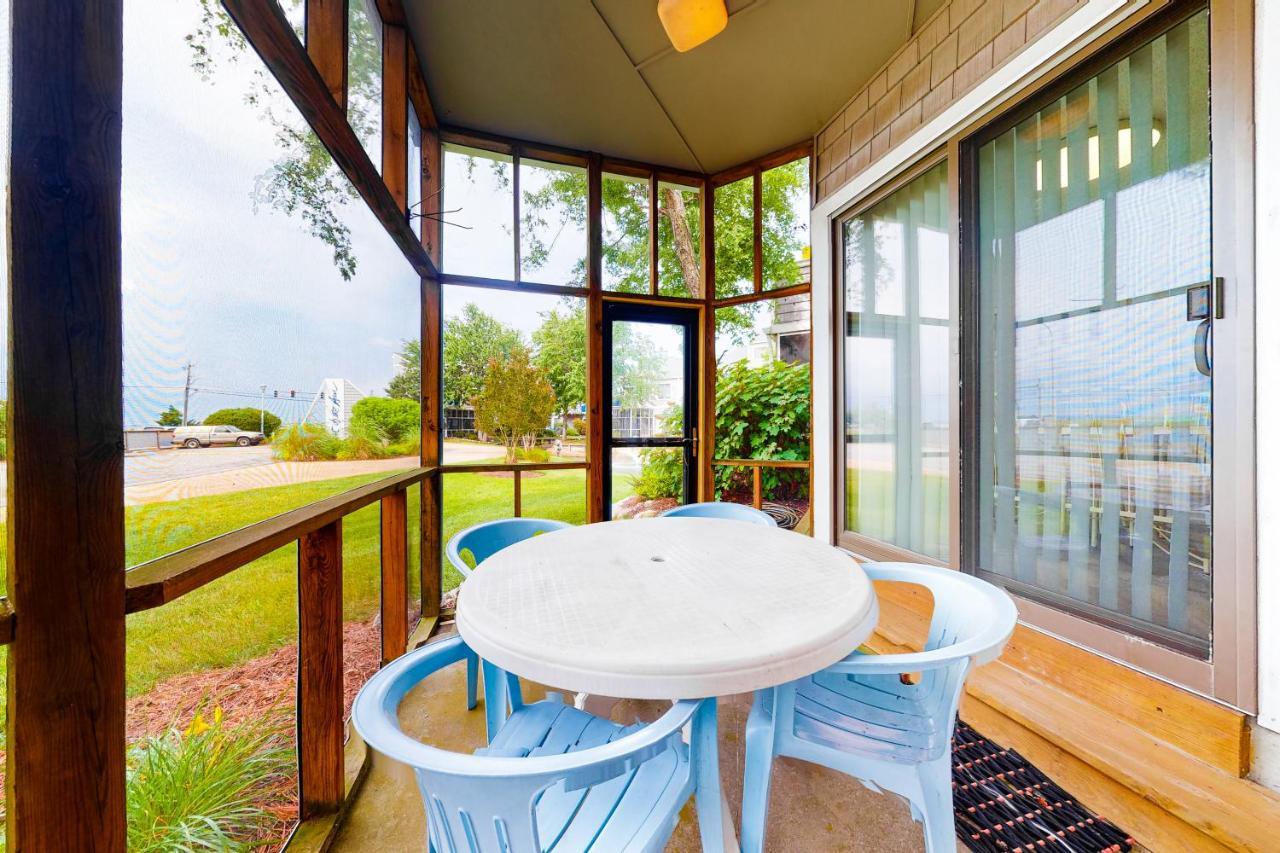 East Of The Sun --- 40026 E Sun Dr Unit 611 Apartment Фенвик Айлънд Екстериор снимка
